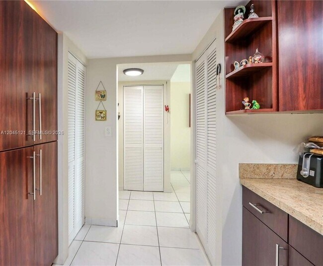 2055 SW 122nd Ave Unit 306