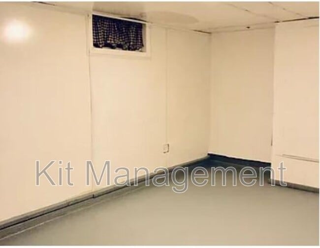 Photo - 1037 Slater St