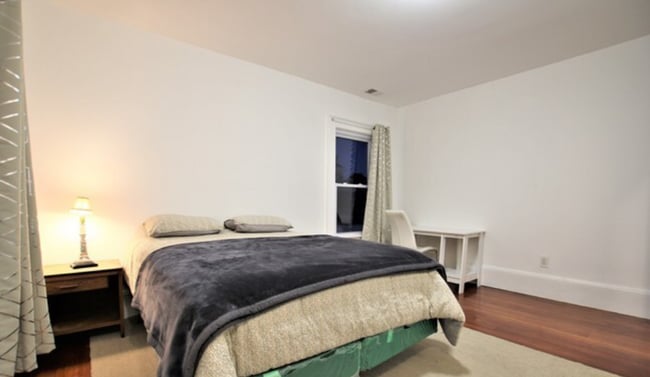 Photo - 123 Glenville Ave