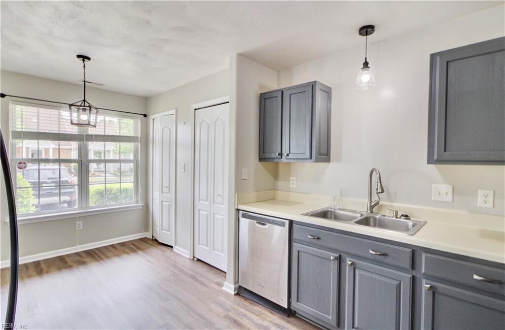 Photo - 2910 Tracker Ln Townhome