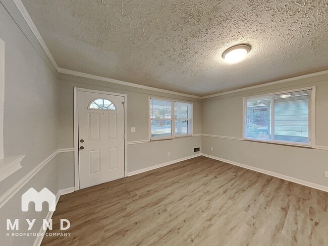 Photo - 8133 Puckett St SW