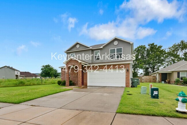 Photo - Beautiful home Located in desirable west Fayetteville neighborhood with playground