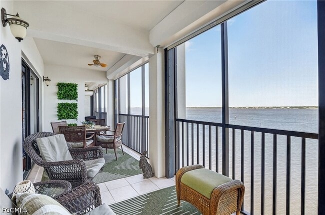 Building Photo - 1900 Virginia Ave Unit 802