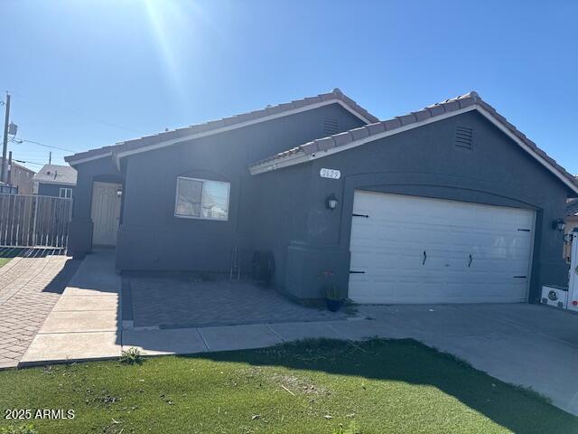 Photo - 2629 E Jones Ave