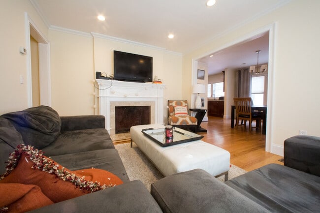 Photo - 39 Beaconsfield Rd