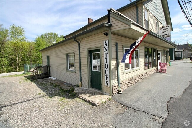 Building Photo - 160 Orange Turnpike Rental