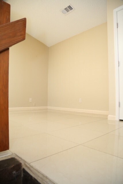 Photo - 200 Pecan Dr Unidad 1002