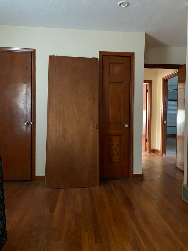 Photo - 1192 Dovecrest Rd House