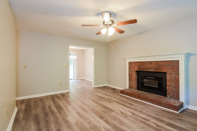 Photo - 188 Cherokee Village Dr