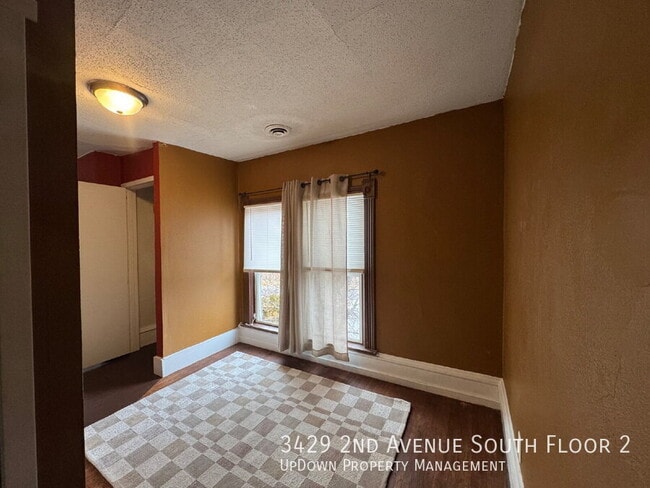 Photo - 3429 2nd Ave S