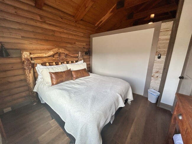 Photo - Beautiful 2 bed 1 bath in country setting