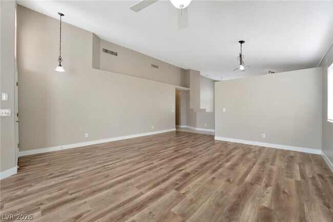 Photo - 3762 Flowering Peach Ct