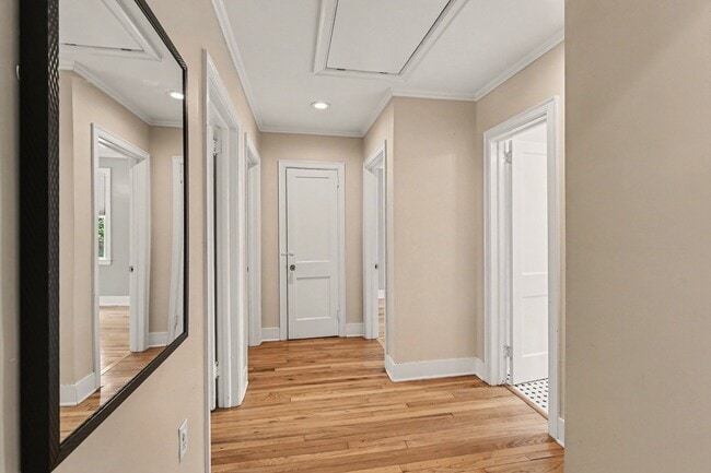Photo - 12 Colleton Dr