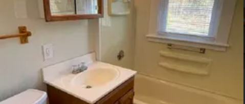 Photo - 315 Canton St