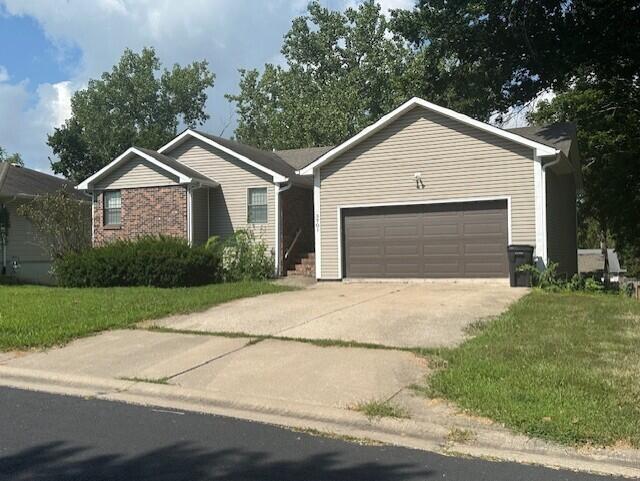 Building Photo - 3701 Santiago Dr Rental