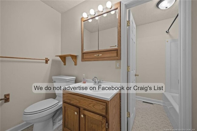 Photo - 5842 Columbine Rd