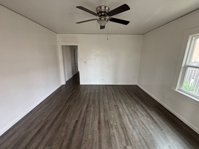 Photo - 520 E Cypress St