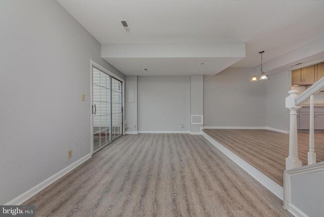 Photo - 2211 Minnear St