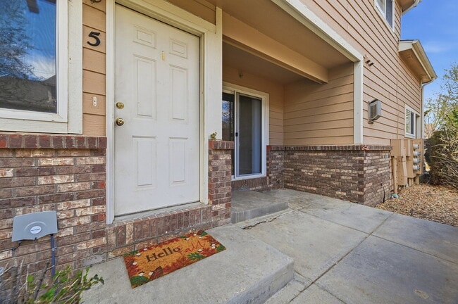 Photo - $1,840.95 - 2-bed/2.5-bath Townhome in Longmont Unidad O-5