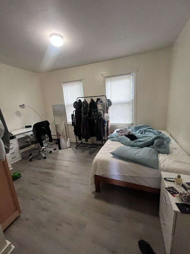 Photo - 1576 Tremont St Unit 3