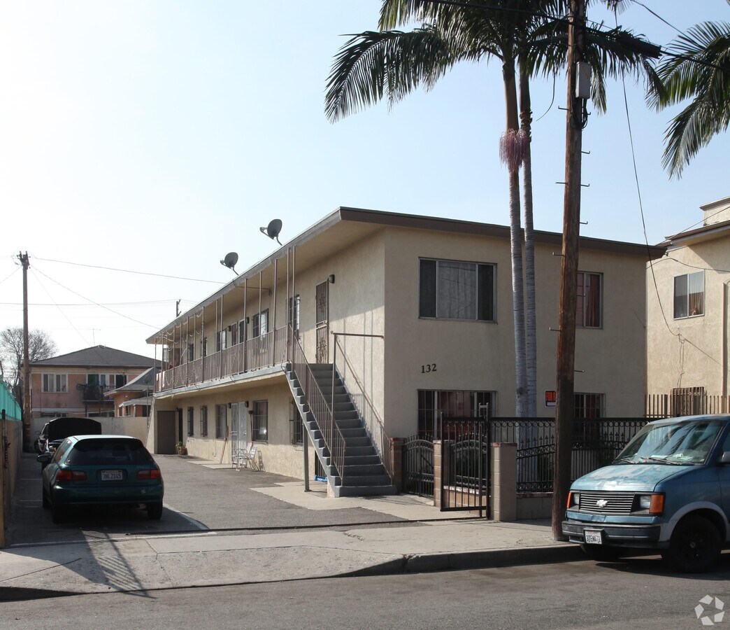 Photo - Adams Apts
