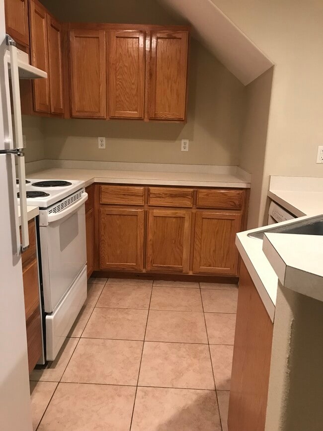 Photo - 3013 Main St