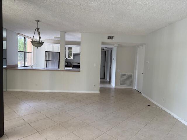 Photo - 500 Egret Cir Unidad 8211