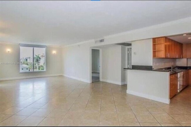Building Photo - 10350 W Bay Harbor Dr Unit 6H Rental