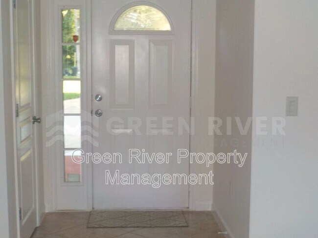 Photo - 1761 Oak Grove Dr S