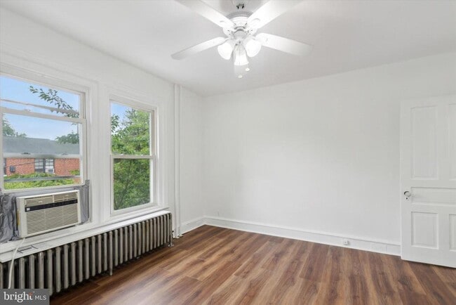 Photo - 313 Dartmouth Ave