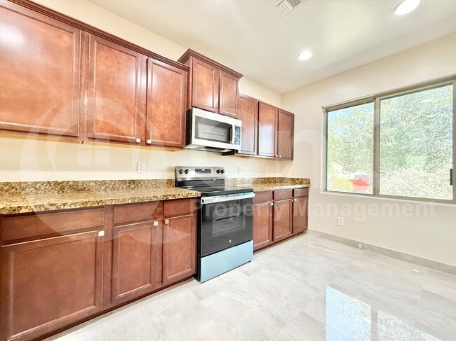 Photo - 10631 E Sunflower Ln