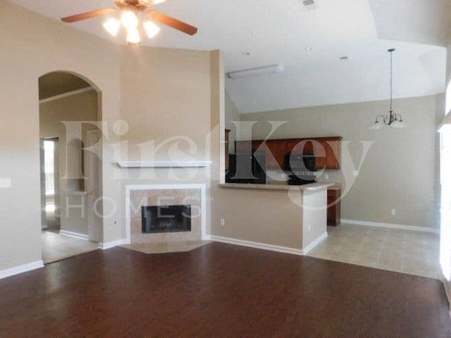 Photo - 4655 Tulip Creek Dr