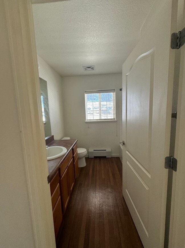 Photo - Apartment in New Castle