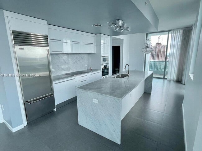 Photo - 900 Biscayne Blvd Unidad 4112