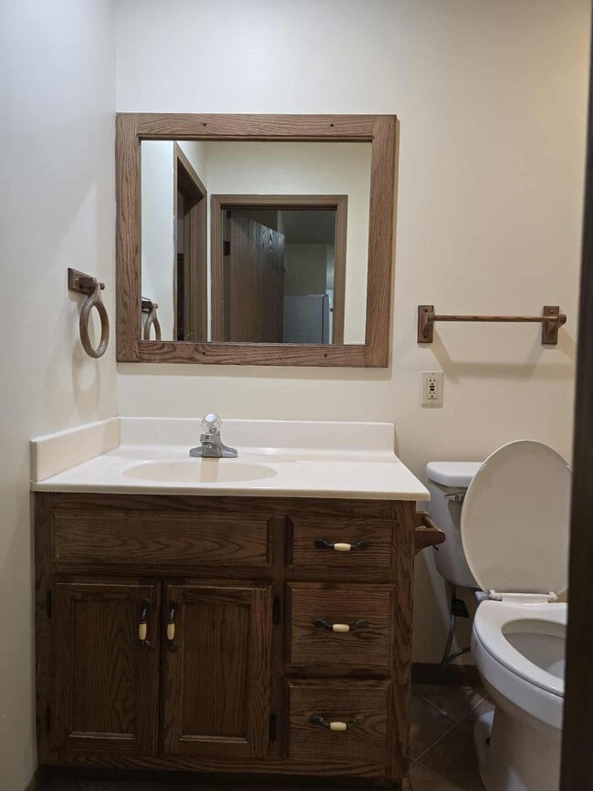 Photo - 115 Holly Dr