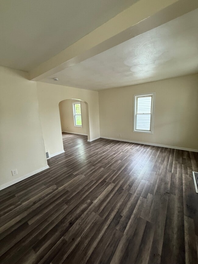 Photo - 1948 Long Ave