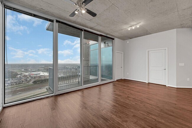 Photo - 5925 Almeda Rd Unit 11501