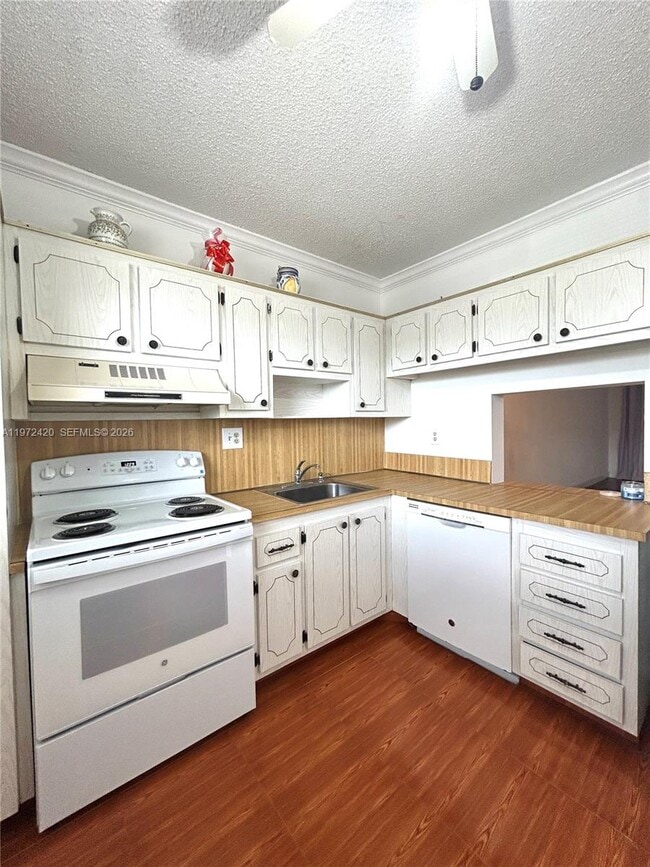 Photo - 6005 Del Lago Cir Unit 210