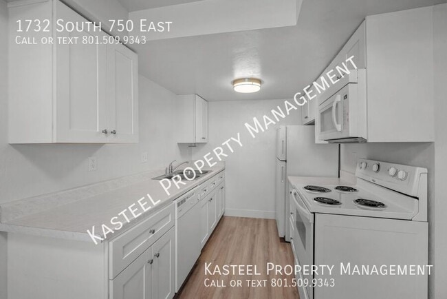 Photo - 1732 S 750 E St