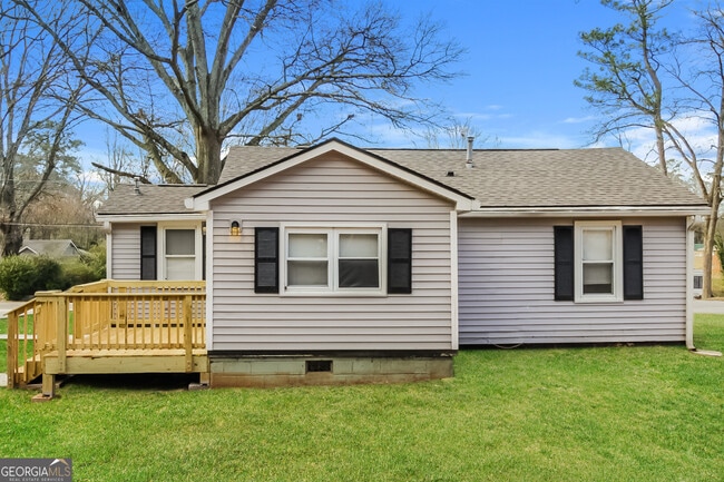 Building Photo - 667 Mitchell Dr Rental
