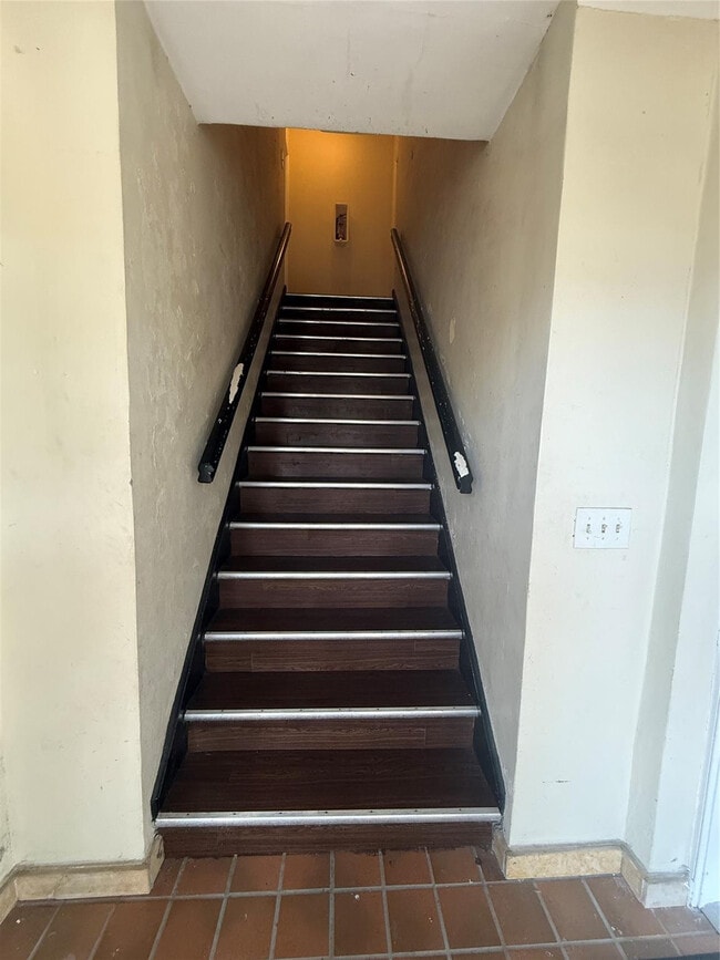 Photo - 1853 SW 17th St Unit 2