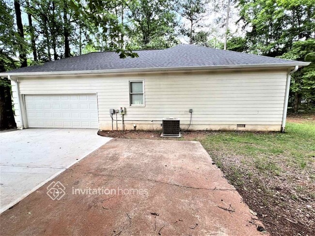 Photo - 235 Fairview Chase Rd