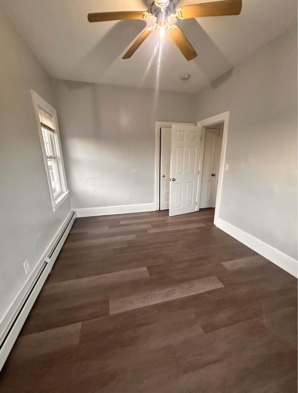 Photo - 147 Prudence Ave Unidad Apt 3