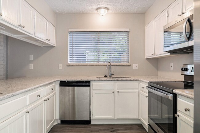 Photo - 11915 S Red Cedar Cir
