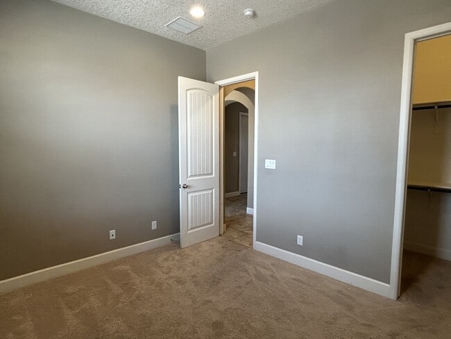 Photo - 7115 Vista Terraza Dr NW