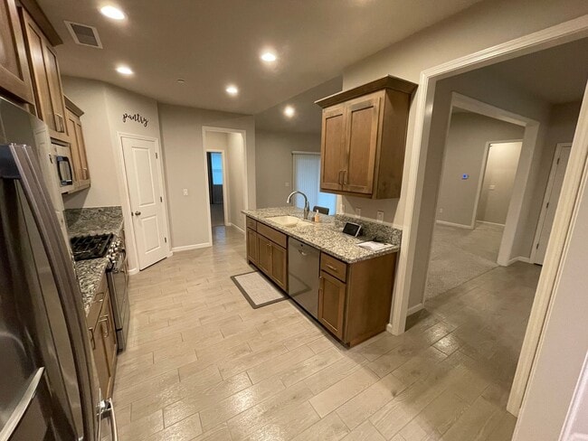 Photo - Chico 3 bed 2 bath luxury Belvedere neighborhood, 1800 sqft living space