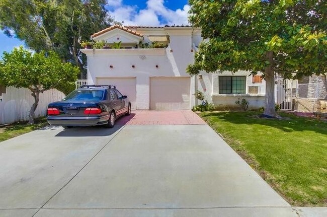 3BD/3BA Townhome Available in Pacific Beach! - 3BD/3BA Townhome Available in Pacific Beach!