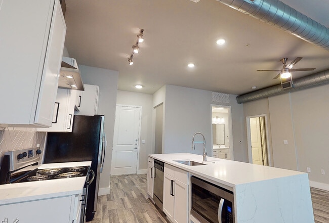 Photo - 1 Bedroom Beauty – Get Up to $750 Off Move... Unit BFL