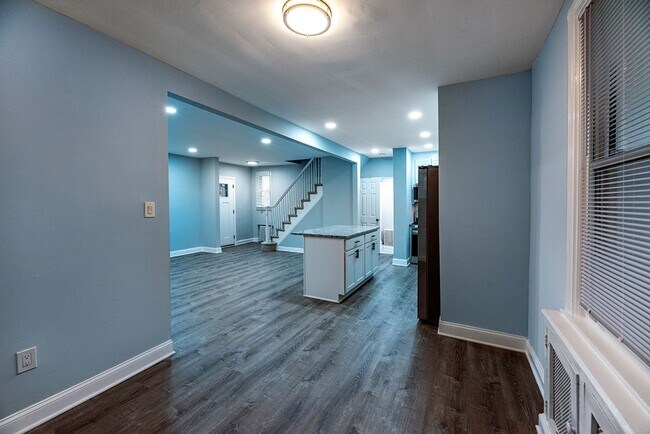 Photo - 4308 Alabama Ave SE