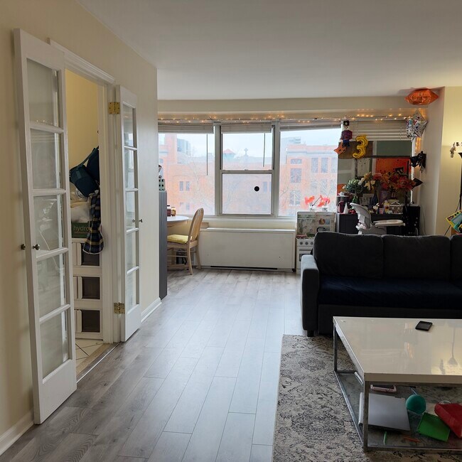 Photo - 225 Saint Pauls Ave Unit 3A